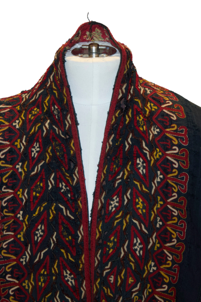 Antique Turkmen Chapan 19e century